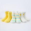 Günstiger heißer Verkauf Großhandel 2020 Neuankömmlinge Frühling Herbst Baby Socken mit süßem Tier
